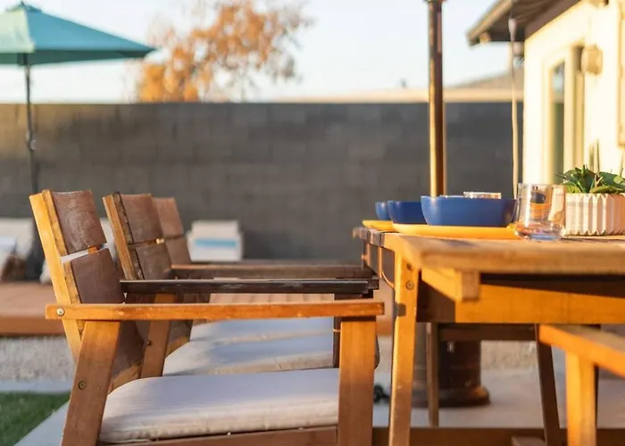 Family-friendly Mid-century Gem, 5 Min To Old Town Holiday home Scottsdale